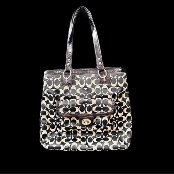 Coach Monogram Purse - Picture 2 of 6